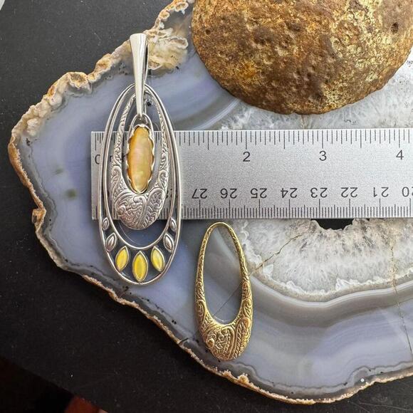 Carolyn Pollack Sterling Silver & Brass Yellow Mother of Pearl Enhancer Pendant - Picture 9 of 10